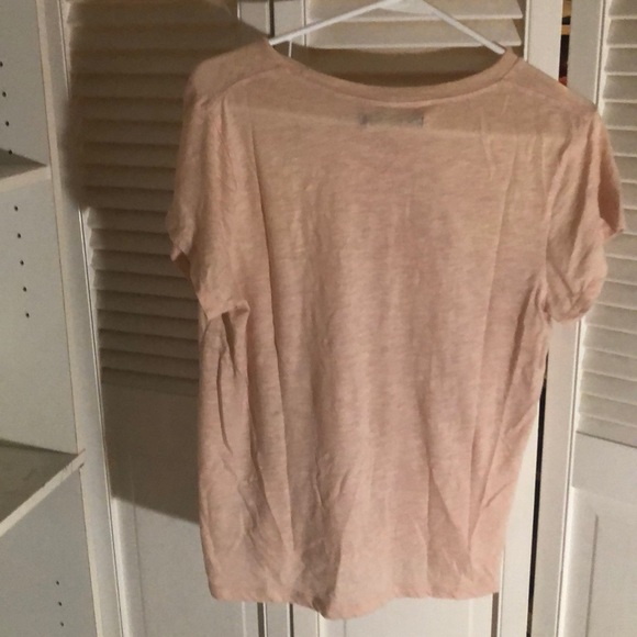 A&F tee - Picture 2 of 3